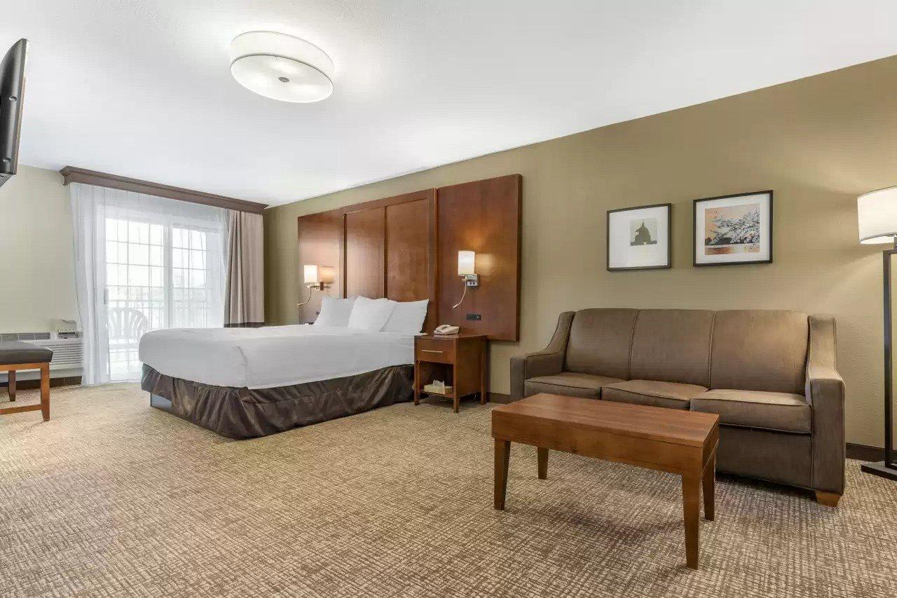 Comfort Near I-5 2* Red Bluff
