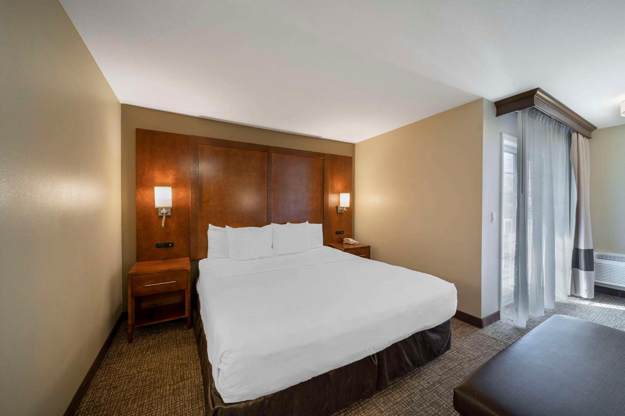 Comfort Near I-5 Hotel Red Bluff